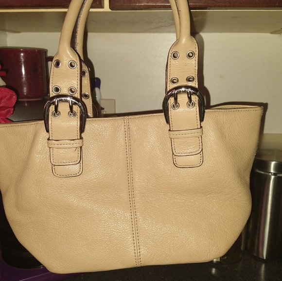 Tignanello handbag #Nwt never used - Picture 2 of 10